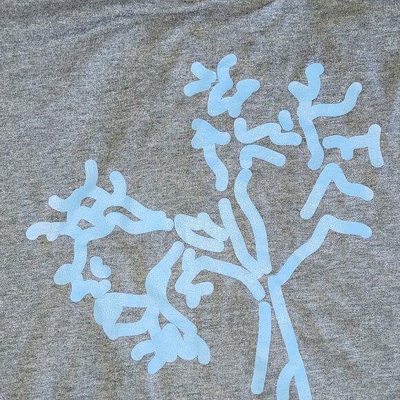 Small Tentree light hooded top women's ๐จ๐ฆ - Picture 2 of 4